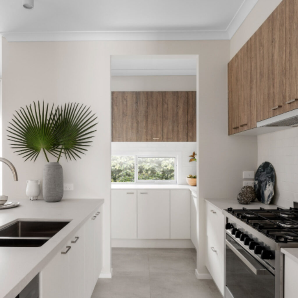 khu vực bếp đầy ánh nắng